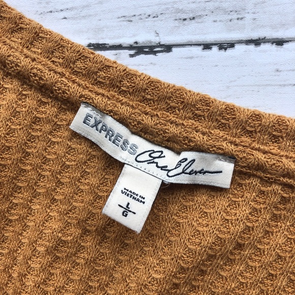 NWOT Express Dolman V-Neck Sweater - Picture 3 of 7